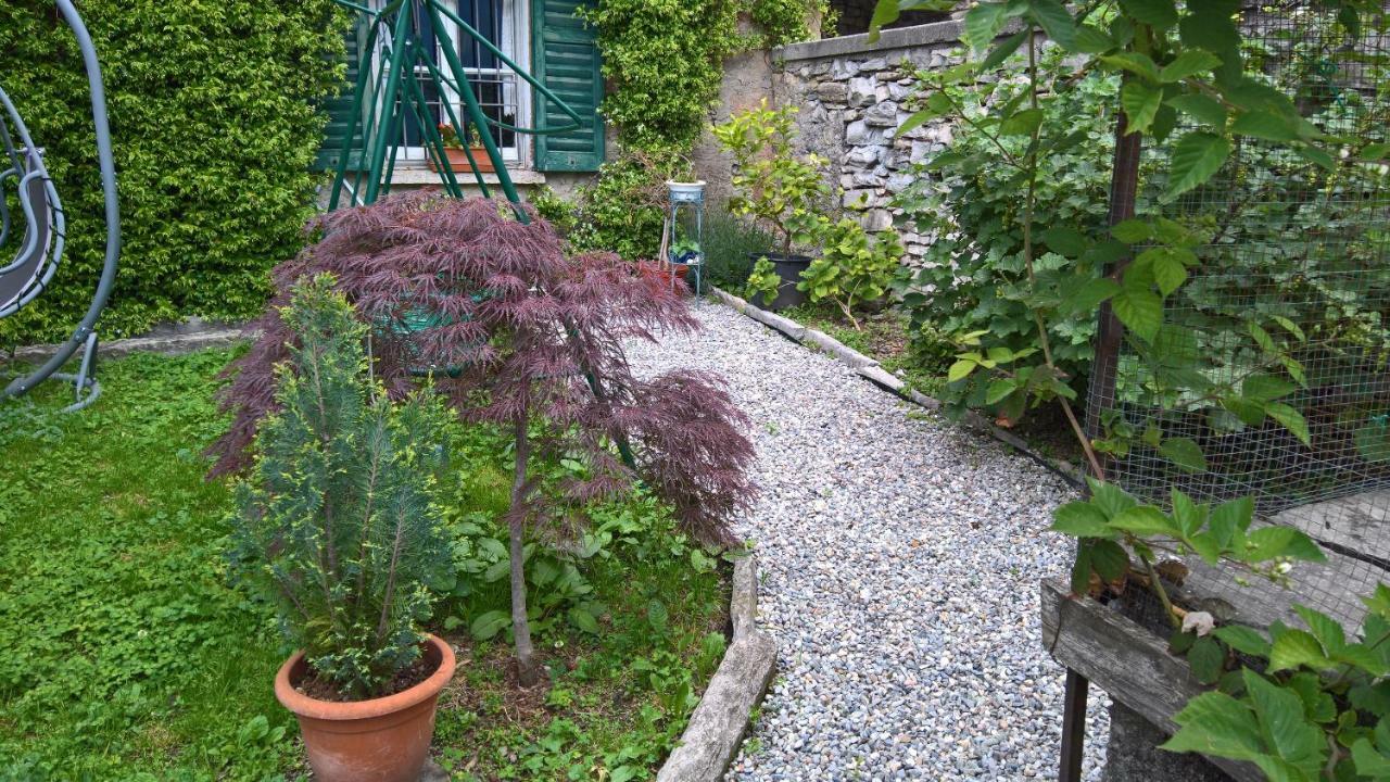 B&B "A Casa Di Camilla" Carate Urio Exteriör bild